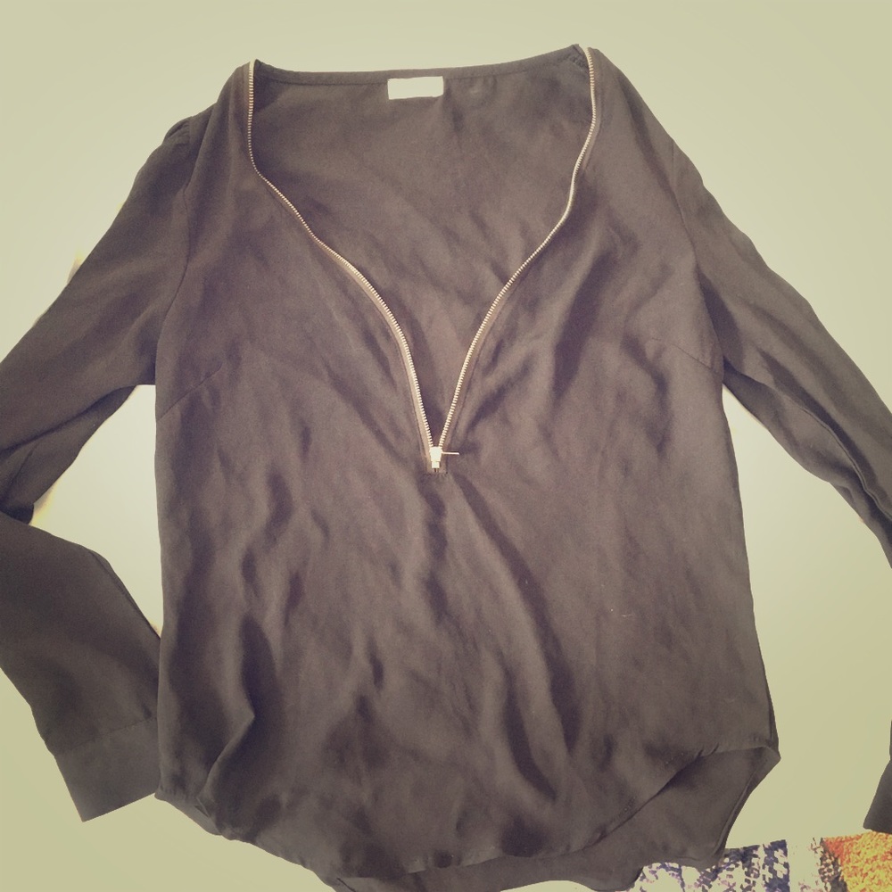 Black blouse
